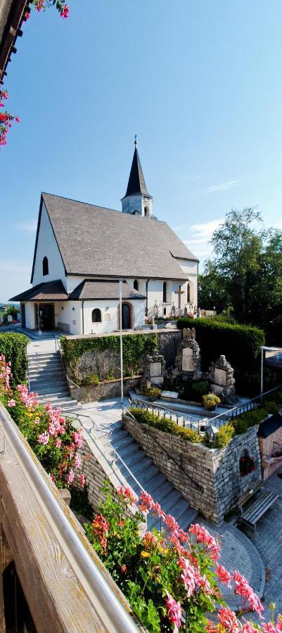 Gasthaus Kirchenwirt Koppl Екстер'єр фото